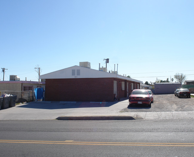 3808-3812 Hayes Ave in El Paso, TX - Building Photo - Building Photo