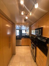 260 E Flamingo Rd in Las Vegas, NV - Building Photo - Building Photo