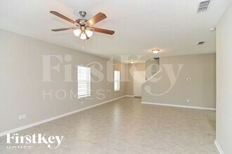 75360 Fox Cross Ave in Yulee, FL - Building Photo - Building Photo