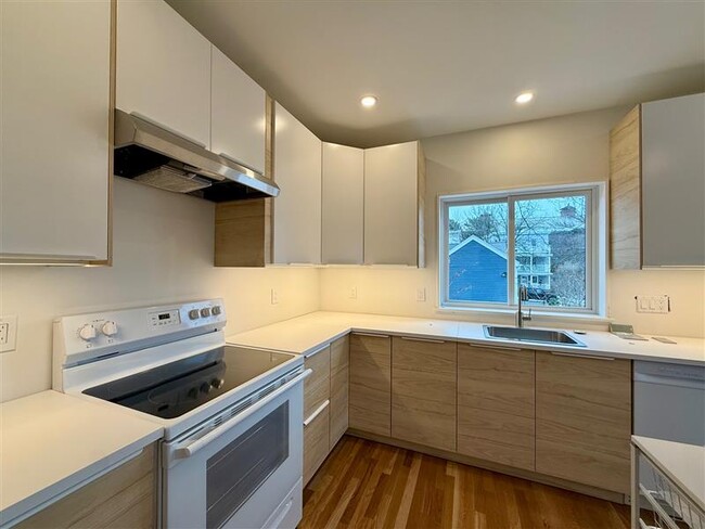 22 Elm Pl