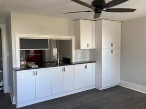 White House Apartments in Port Huron, MI - Foto de edificio - Building Photo