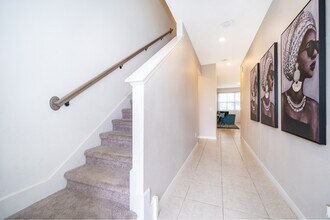 1013 Plantation Ln in Davenport, FL - Building Photo - Building Photo