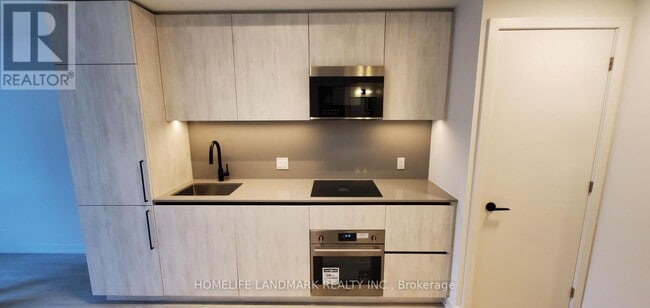 35 Parliament St in Toronto, ON - Building Photo - Building Photo