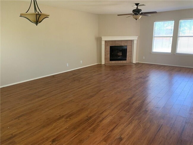 307 Presidio Dr in Leander, TX - Building Photo - Building Photo