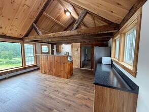 383 Sanborn Rd in Tilton, NH - Building Photo - Building Photo