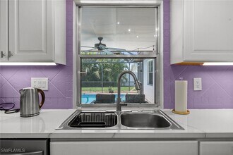 1410 SE 31st Terrace in Cape Coral, FL - Foto de edificio - Building Photo
