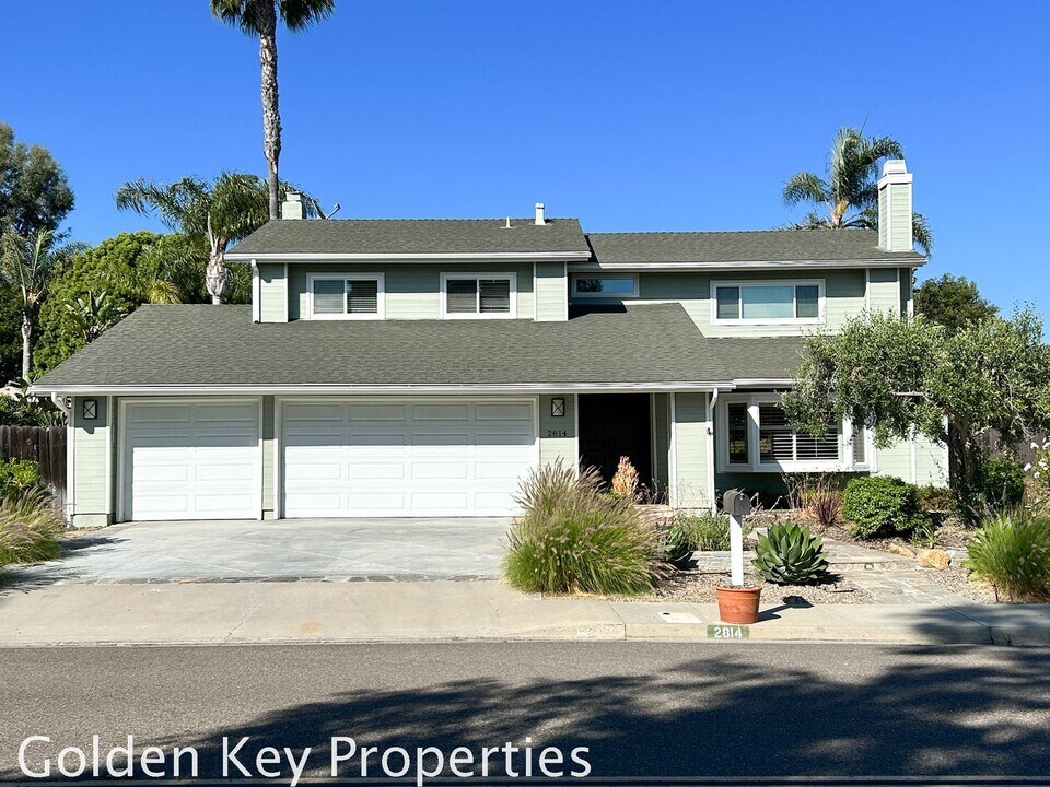 2814 Levante St in Carlsbad, CA - Building Photo