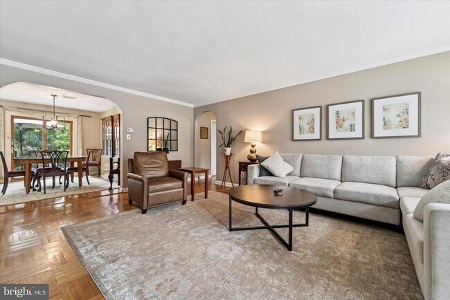 436 Edgewood Dr in Ambler, PA - Building Photo - Building Photo