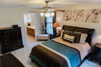 5341 English Oak Dr in Pace, FL - Building Photo - Building Photo