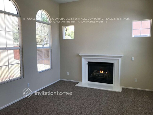 1678 Bella Regina Way in Perris, CA - Building Photo - Building Photo