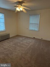 2211 32nd Pl SE in Washington, DC - Building Photo - Building Photo