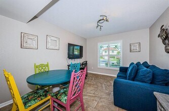 6107 Mirada Cir in St. Petersburg, FL - Building Photo - Building Photo