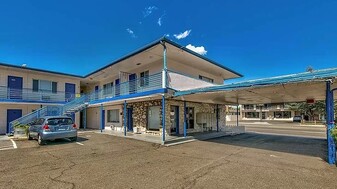 1400 N Carson St in Carson City, NV - Building Photo