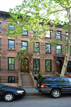 67 W 92nd St in New York, NY - Building Photo - Building Photo