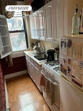 512 E 82nd St in New York, NY - Building Photo - Building Photo