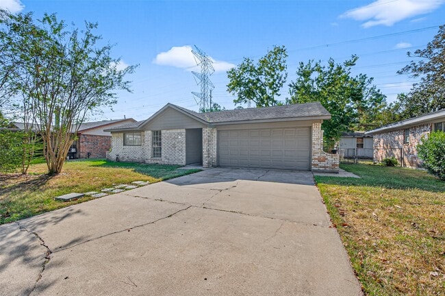 property at 7230 Oak Village Dr