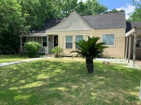 4524 Willowbrook Blvd in Houston, TX - Building Photo