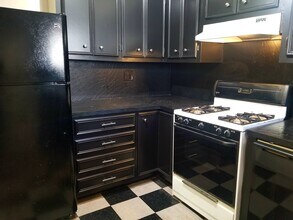 1806 Banks St, Unit #4 in Houston, TX - Foto de edificio - Building Photo