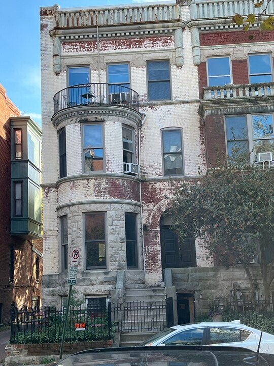 1710 Q St NW, Unit #1 in Washington, DC - Building Photo
