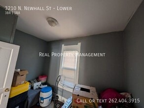 3210 N Newhall St in Milwaukee, WI - Building Photo - Building Photo