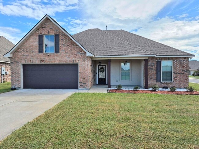 property at 1902 Thibodeaux Rd