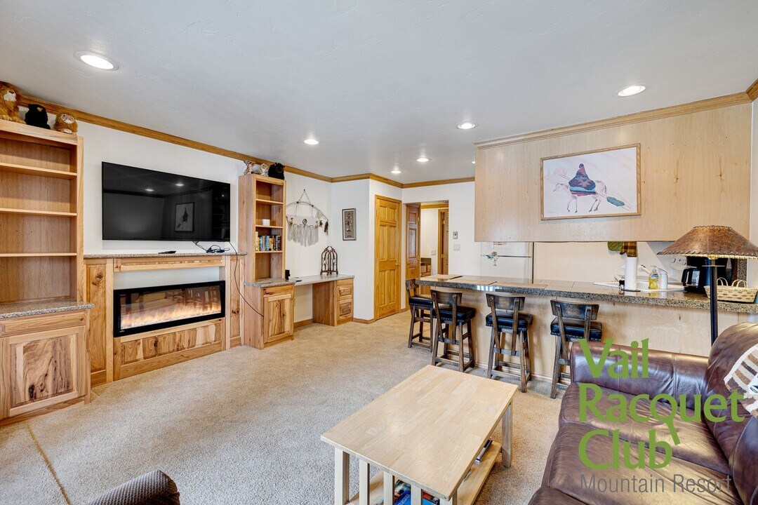 4650 Vail Racquet Club Dr in Vail, CO - Building Photo