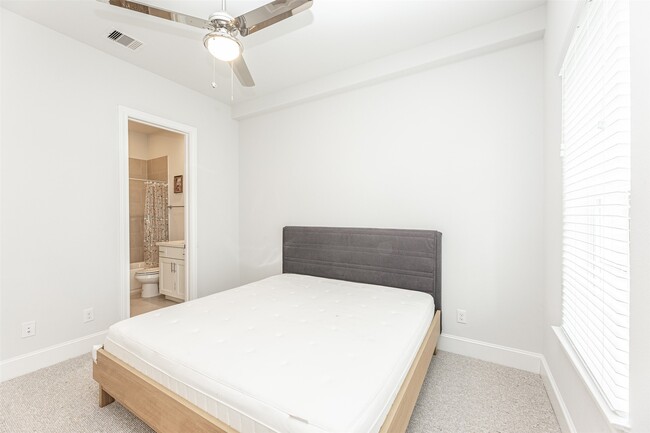 property at 2028 Waterloo Station Rd