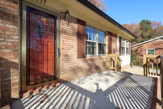 937 Green Cir Dr in Gastonia, NC - Foto de edificio - Building Photo