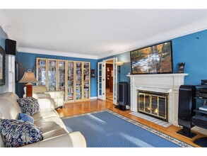 3 Edina Ct in Minneapolis, MN - Building Photo - Building Photo