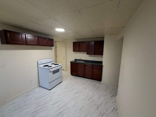 property at 225 Oakland St