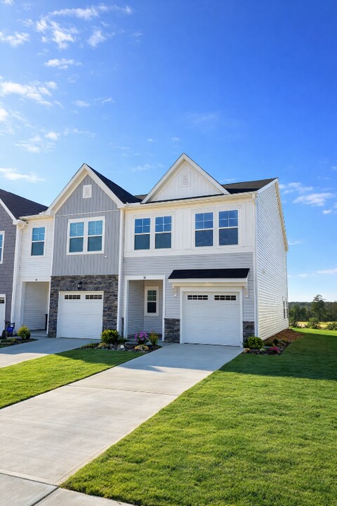 110 Florida St in Lillington, NC - Foto de edificio