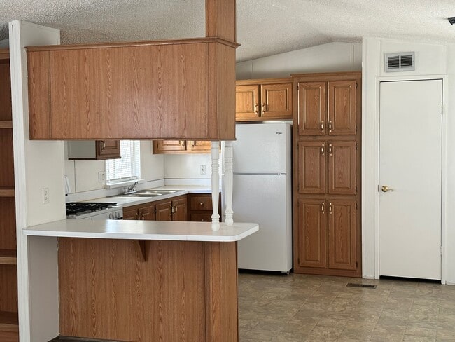 property at 895 E McNeil Rd