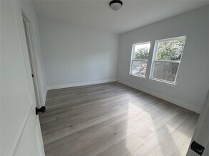 3537 Alderfer St in Houston, TX - Building Photo - Building Photo