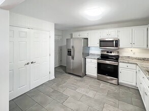 166 V F W Dr in Watkinsville, GA - Building Photo - Building Photo