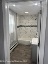 209 Oak St in Scranton, PA - Building Photo - Building Photo