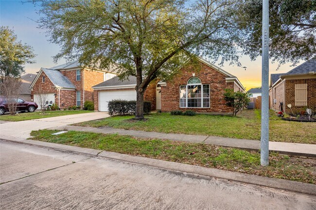 property at 15410 Redbud Dale Ct