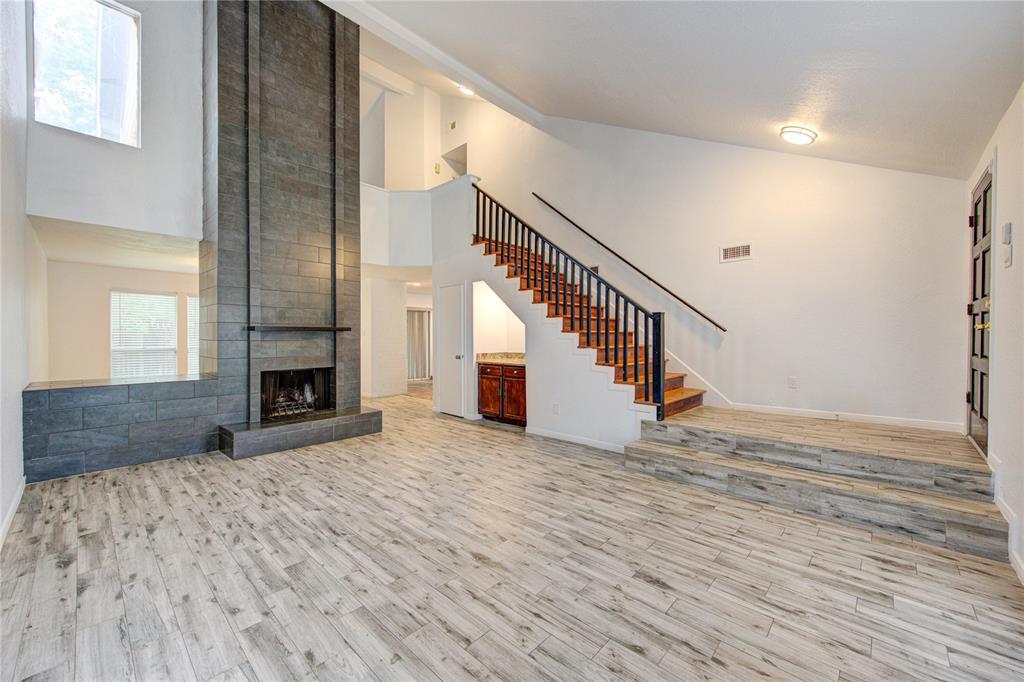 19427 Coppervine Ln in Houston, TX - Building Photo