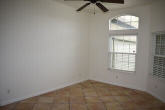 19 Striped Moss Ct in Roseville, CA - Building Photo - Building Photo