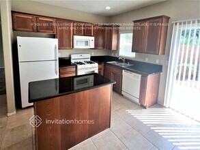 3859 Prespa Lake Ct in Las Vegas, NV - Building Photo - Building Photo