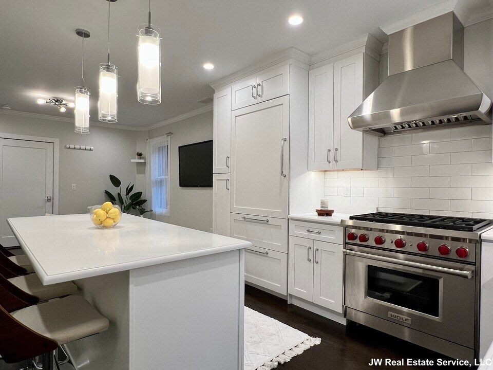 57 Hurley St, Unit 3 in Cambridge, MA - Building Photo