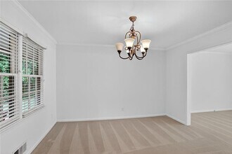 447 Cove Dr NE in Marietta, GA - Building Photo - Building Photo