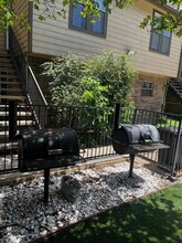 5608 Cougar Dr in Austin, TX - Building Photo - Building Photo