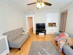 149 North St, Unit 1 in Somerville, MA - Building Photo - Building Photo