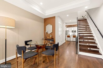 2016 2nd St NW in Washington, DC - Foto de edificio - Building Photo