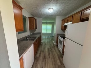 4 Hastings Ct in Lagrange, GA - Building Photo - Building Photo