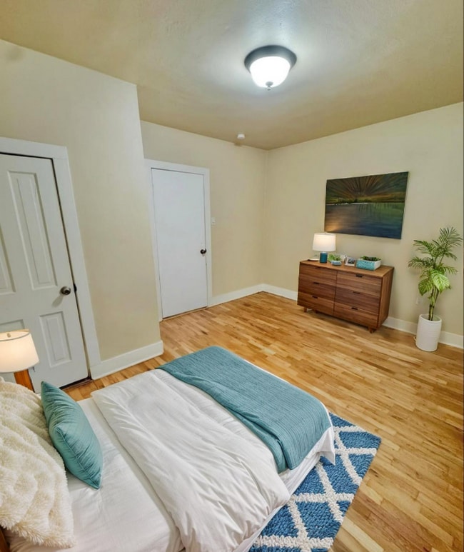 2415 W Vermijo Ave in Colorado Springs, CO - Building Photo - Building Photo