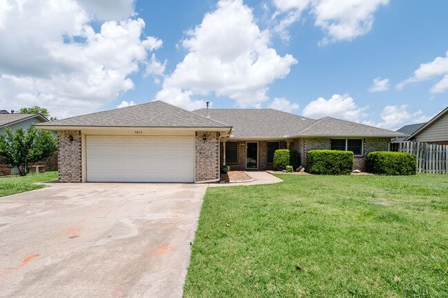 property at 3215 Woodsboro Dr