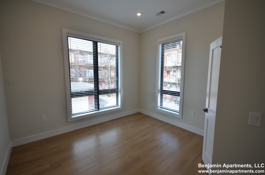 22 Highgate St, Unit 302 in Boston, MA - Building Photo