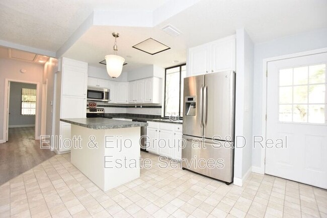 1127 Oakhill St in Lakeland, FL - Building Photo - Building Photo