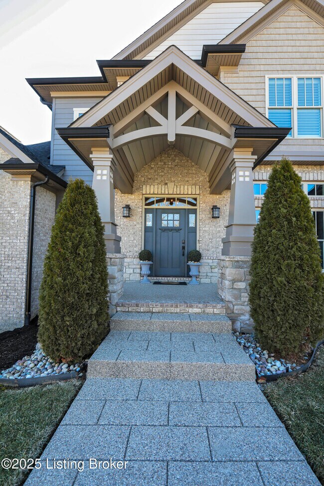 14000 Glendower Dr in Louisville, KY - Building Photo - Building Photo